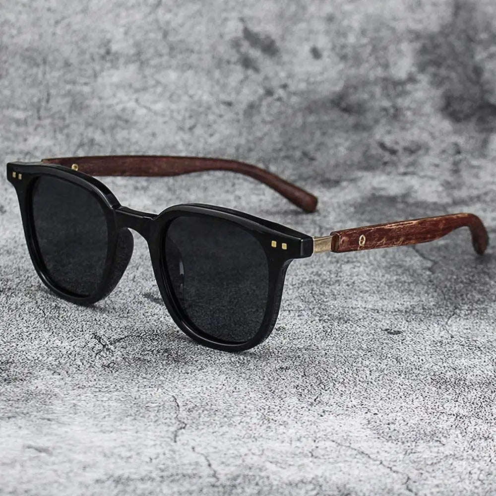 Lunettes Monture Dorée Style Luxe — UV400 Protection ✨